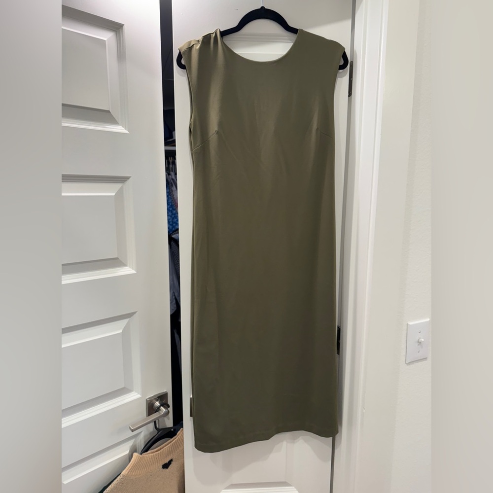 Never worn 
Olive Green Tahari Dress 
High neck with small back slit